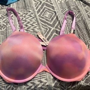New Victoria secret push up bra size 38D